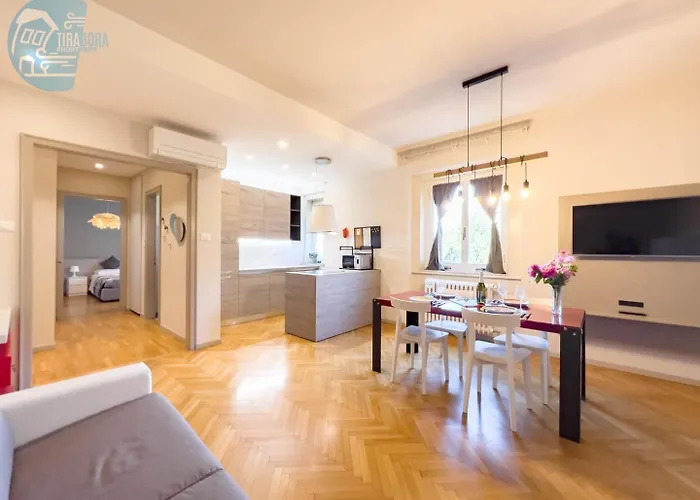 Viale Miramare 123/1 Tirabora Short Rent