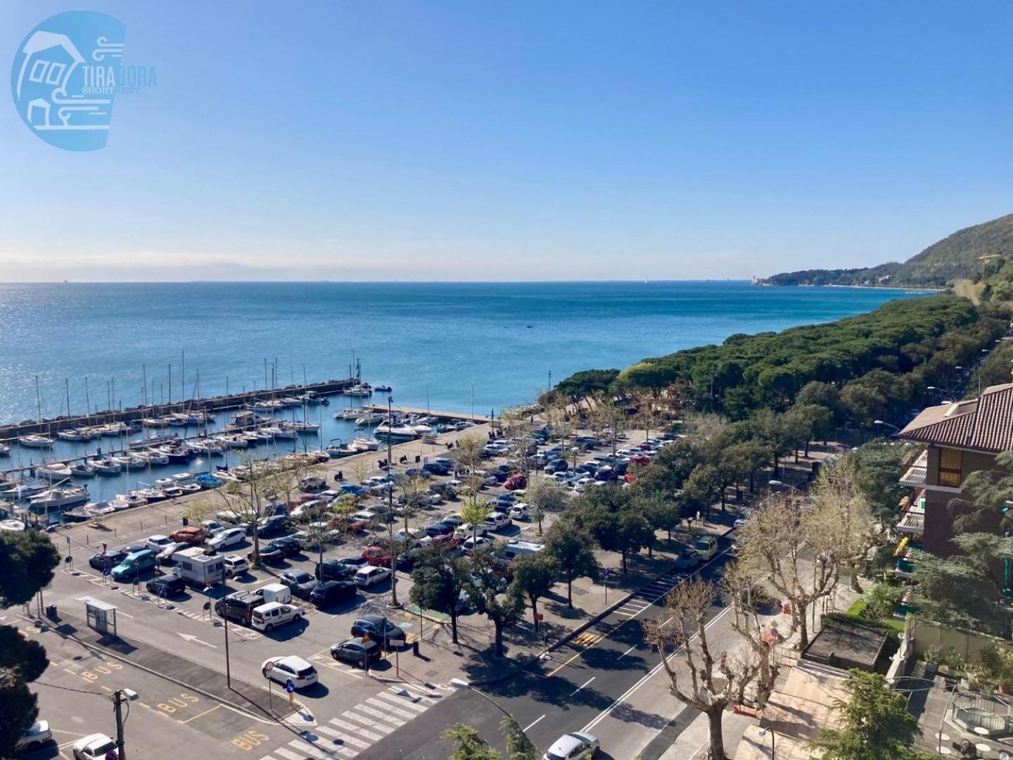 Apartment Viale Miramare 123/1 Tirabora Short Rent